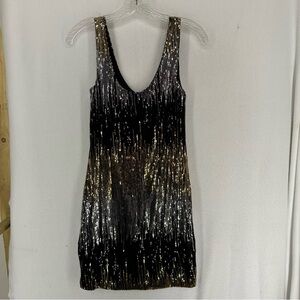 Glam Hearts V Neck Mini Pencil Sequence Dress Womens Medium Black Gold